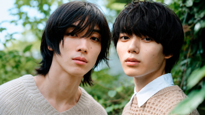 Shisaka Ryoto y Kosaku Koizumi protagonizan Popular Serizawa Acts Weird Around Me