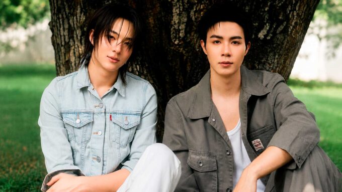 Zee y NuNew protagonizan la portada de ELLE MEN Thailand de junio 2026 con el estilo icónico de Levi’s