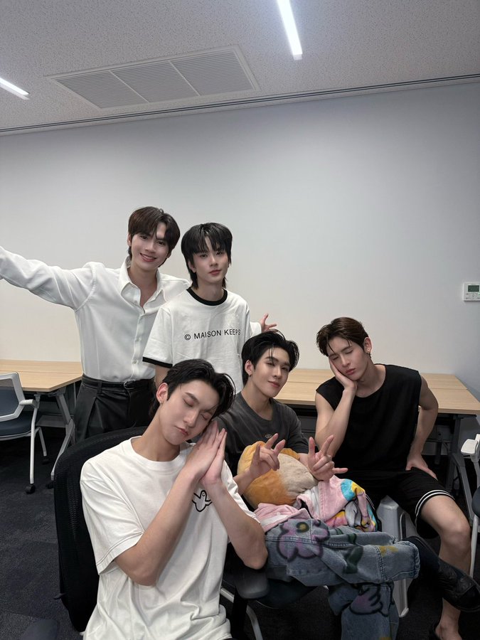 Mr. Fanboy Series revela nuevas imágenes de sus grabaciones con Auau y Save