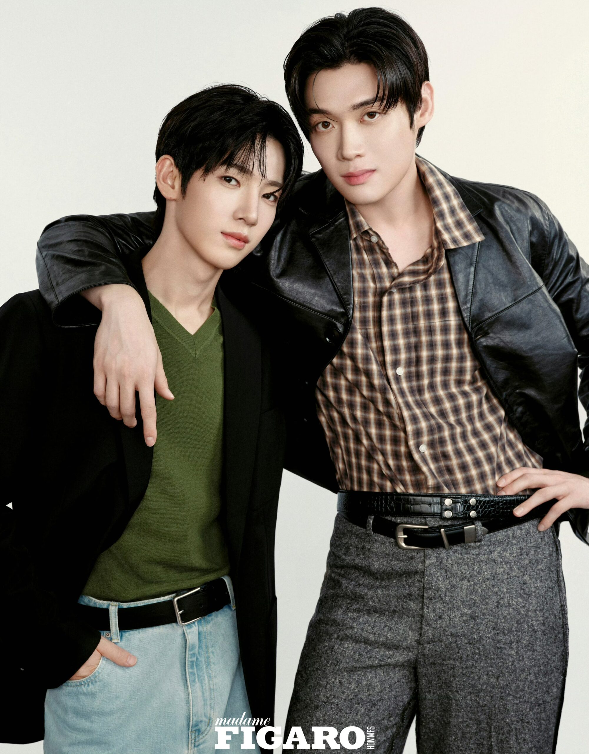 Park Siwoo y Kim Yoosik posan juntos para Madame Figaro